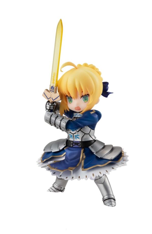 4535123827761 Saber, Desktop Astrea Figure | Fate/Grand Order (MegaHouse) - Image 1